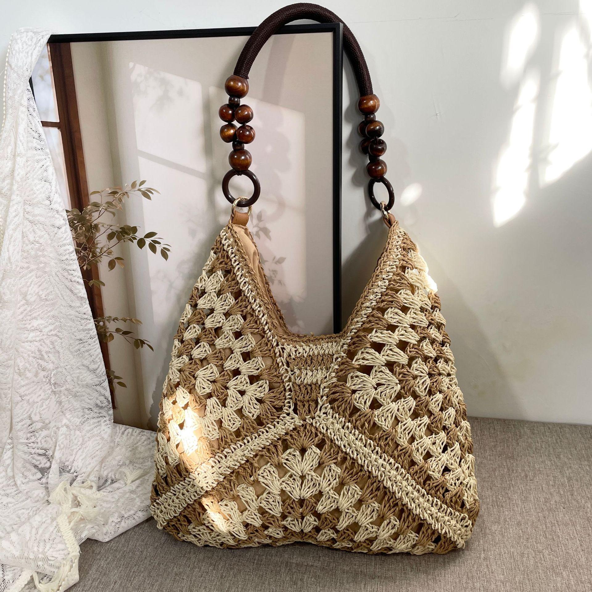 New Fashionable Handmade Woven Bag Versatile Paper Rope Crochet Straw Shoulder Bag for Beach & Vacation Style Lightweight Functional Summer Accessory