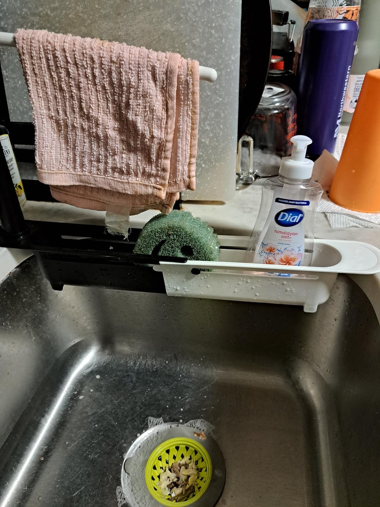 Stronger towel holder